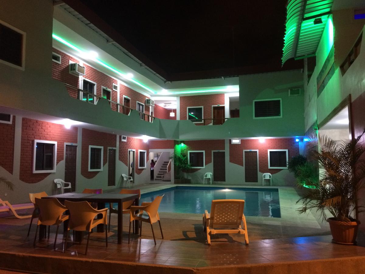 מלון מנטה Hostal Las Velas מראה חיצוני תמונה